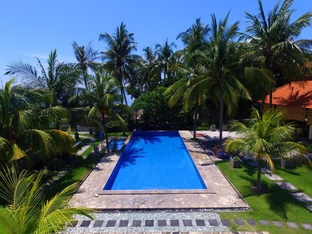 Ocean View Tulamben Dive & Resort Buitenkant foto