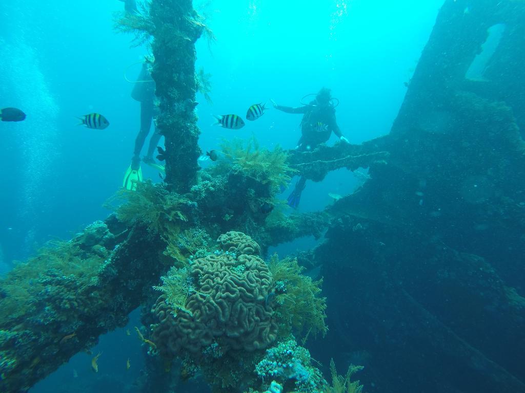 Ocean View Tulamben Dive & Resort Buitenkant foto