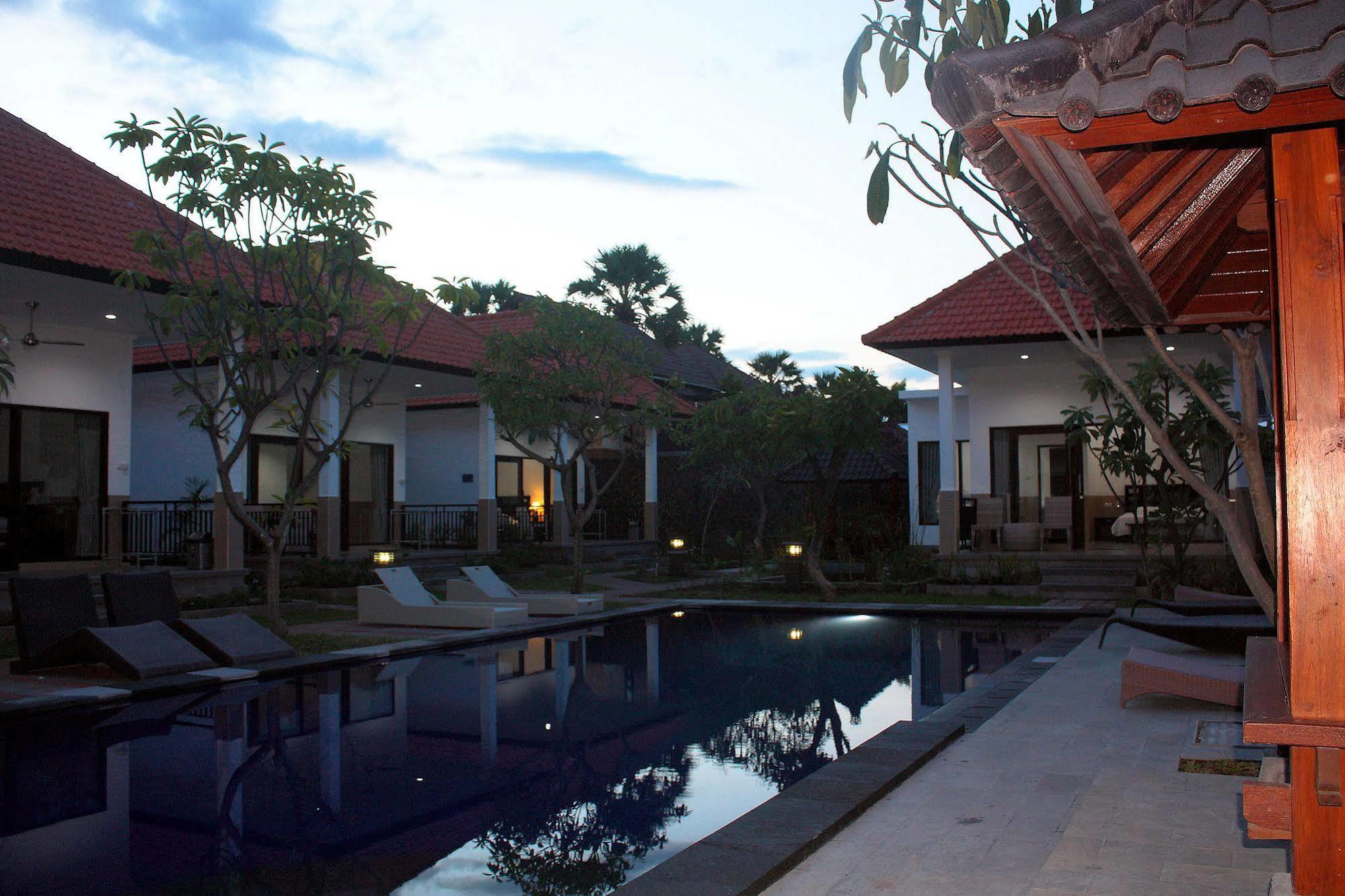 Ocean View Tulamben Dive & Resort Buitenkant foto