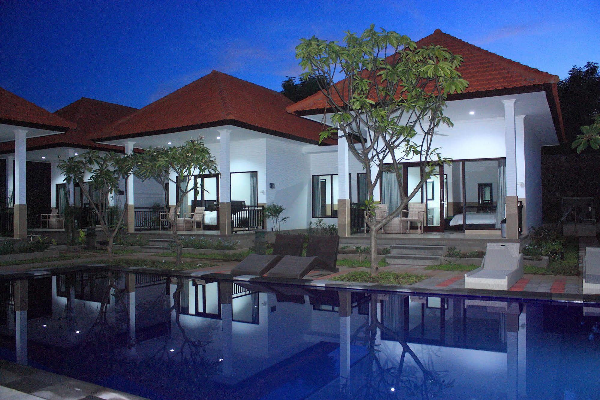 Ocean View Tulamben Dive & Resort Buitenkant foto